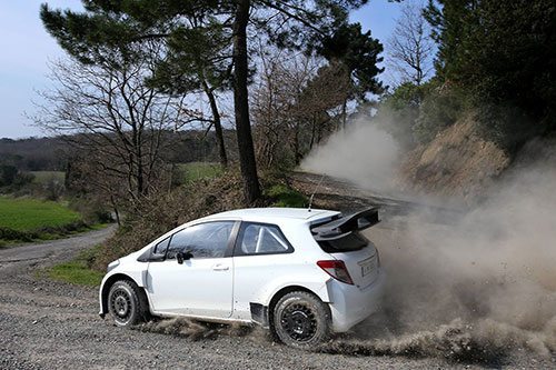 Yaris-WRC-action-2
