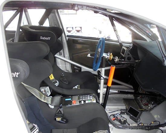 Hyundai-NG-i20-R5-cockpit